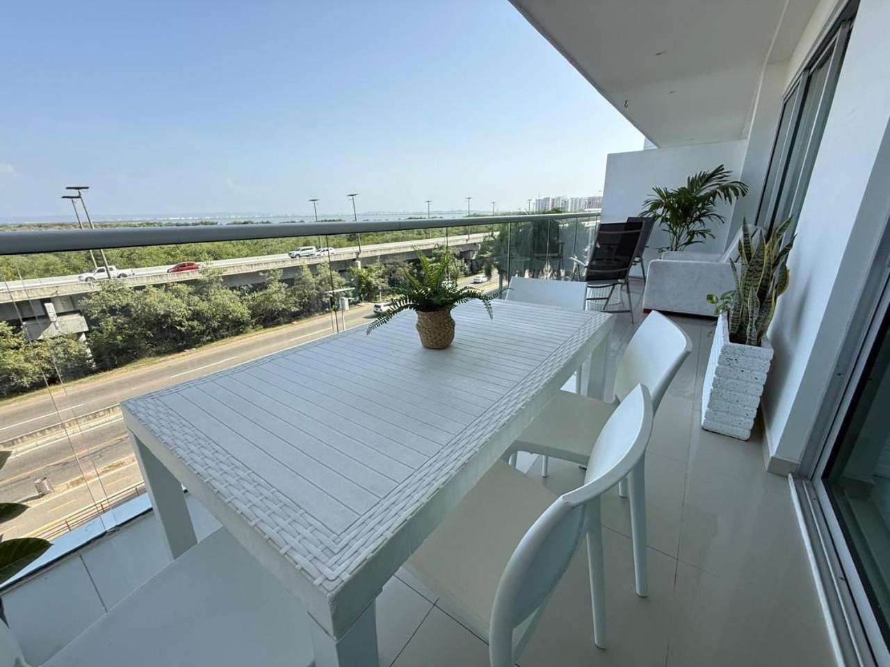 Apartamento Frente Al Mar Con Acceso Directo A La Playa Morros Epic. Cartagena