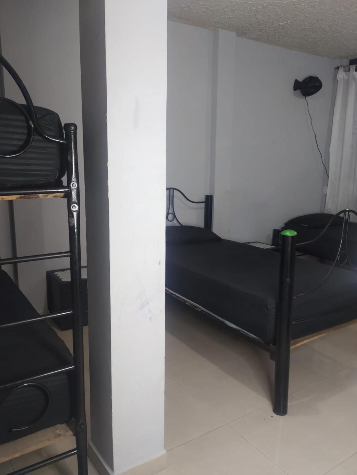 Compartida En Con Ac, Wifi, Uso De Cocina Yo Habitación en casa particular *