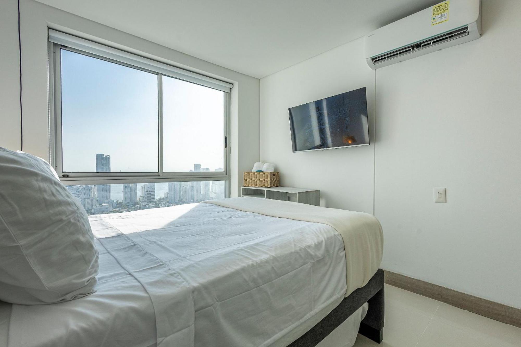 Apartamento Laurhomes Laguito Floor 33, 3hbt
