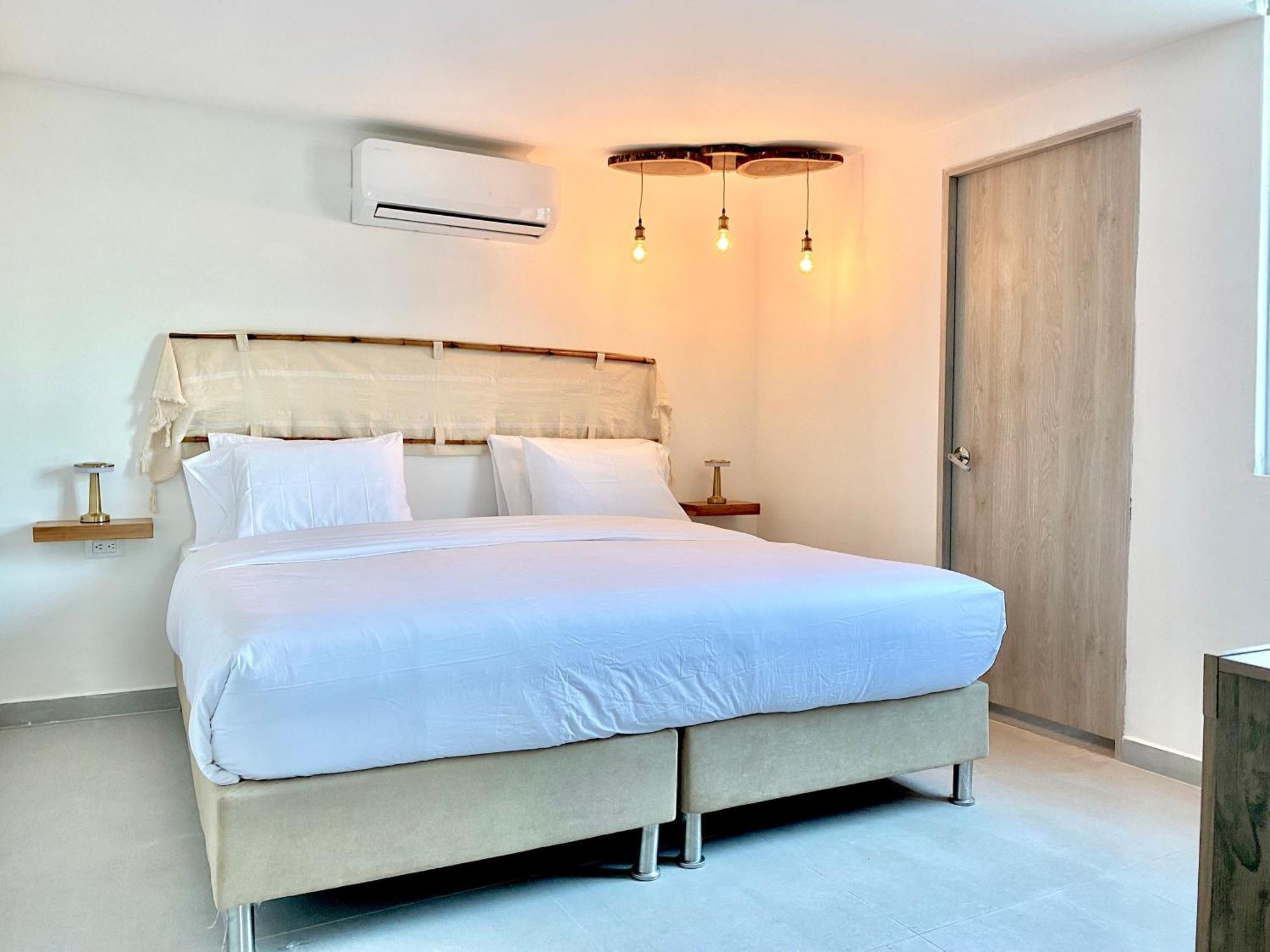 Serene Bay By Wynwood House Apartment Cartagena