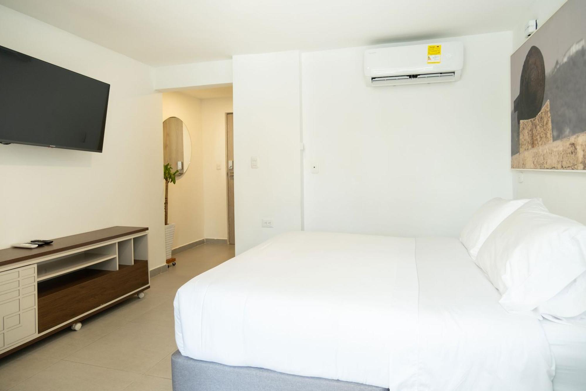 Apartment Serene Bay By Wynwood House