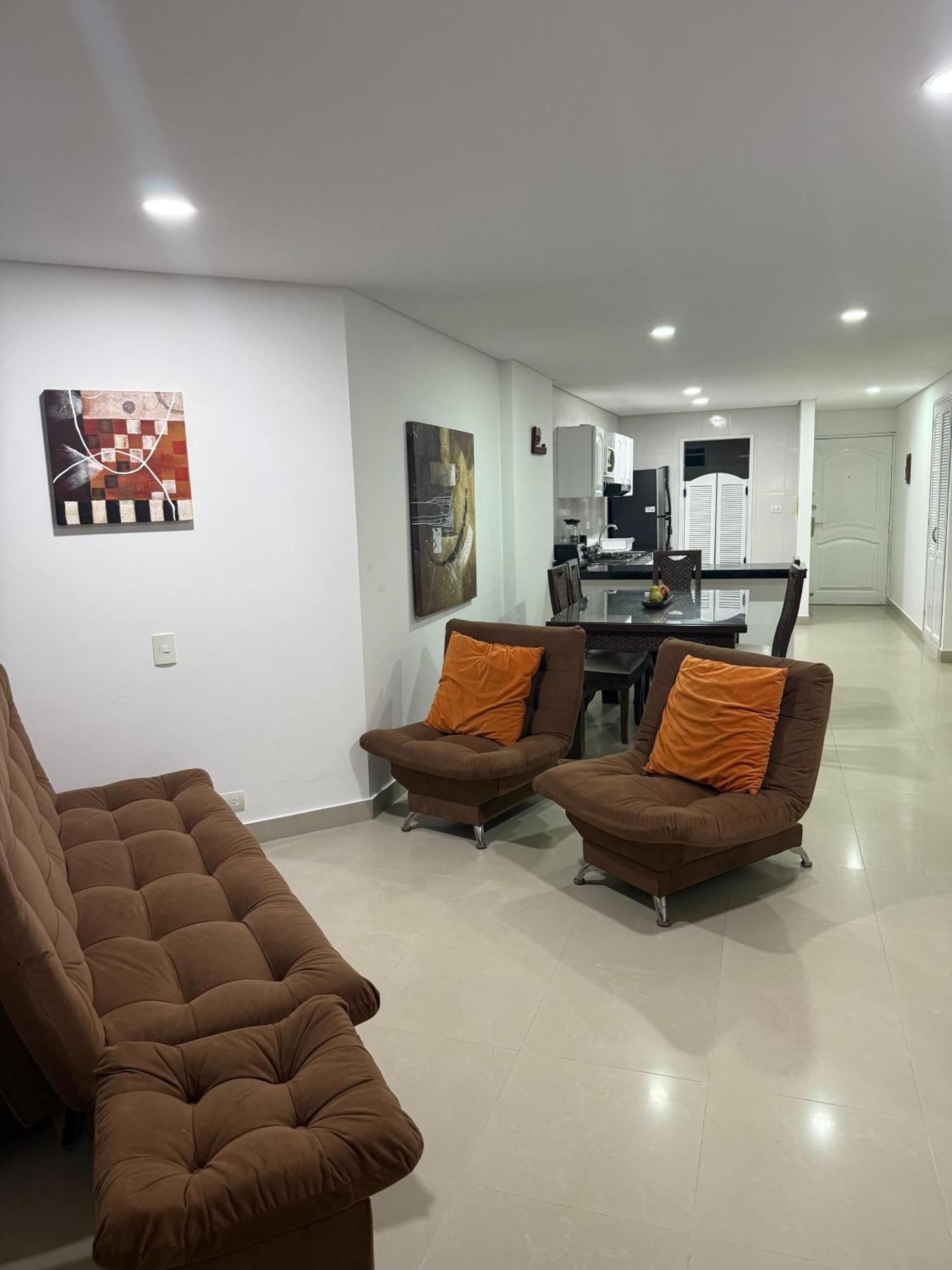 2 Amoblado 703a Apartamento