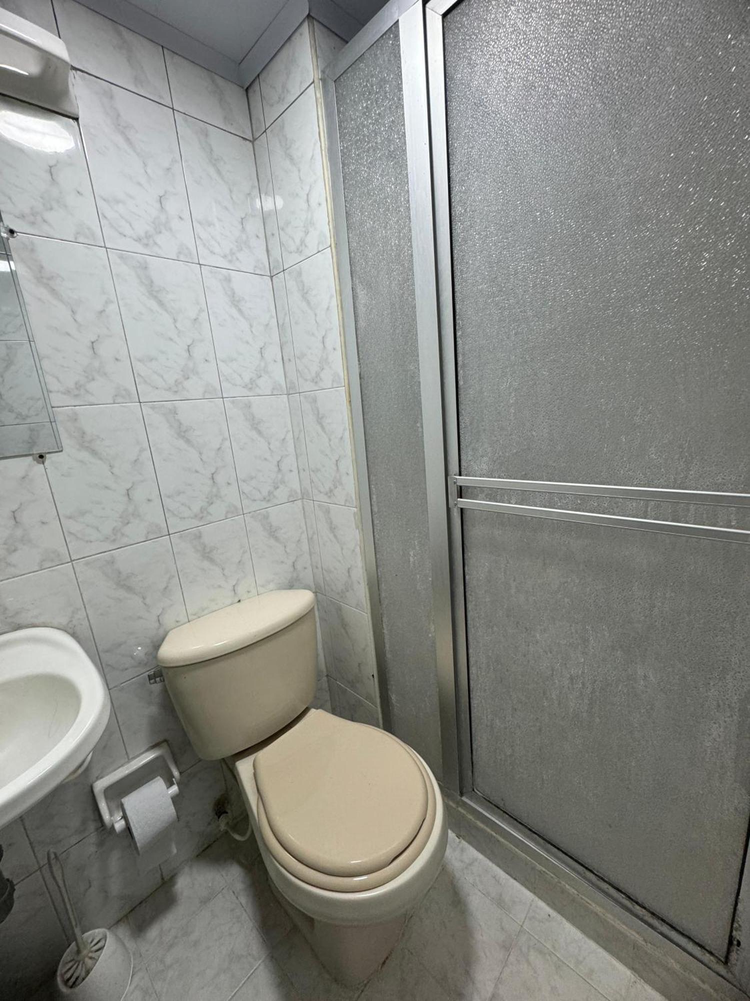 Apartamento Edificio Frente A La Playa En Cartagena, Marbella