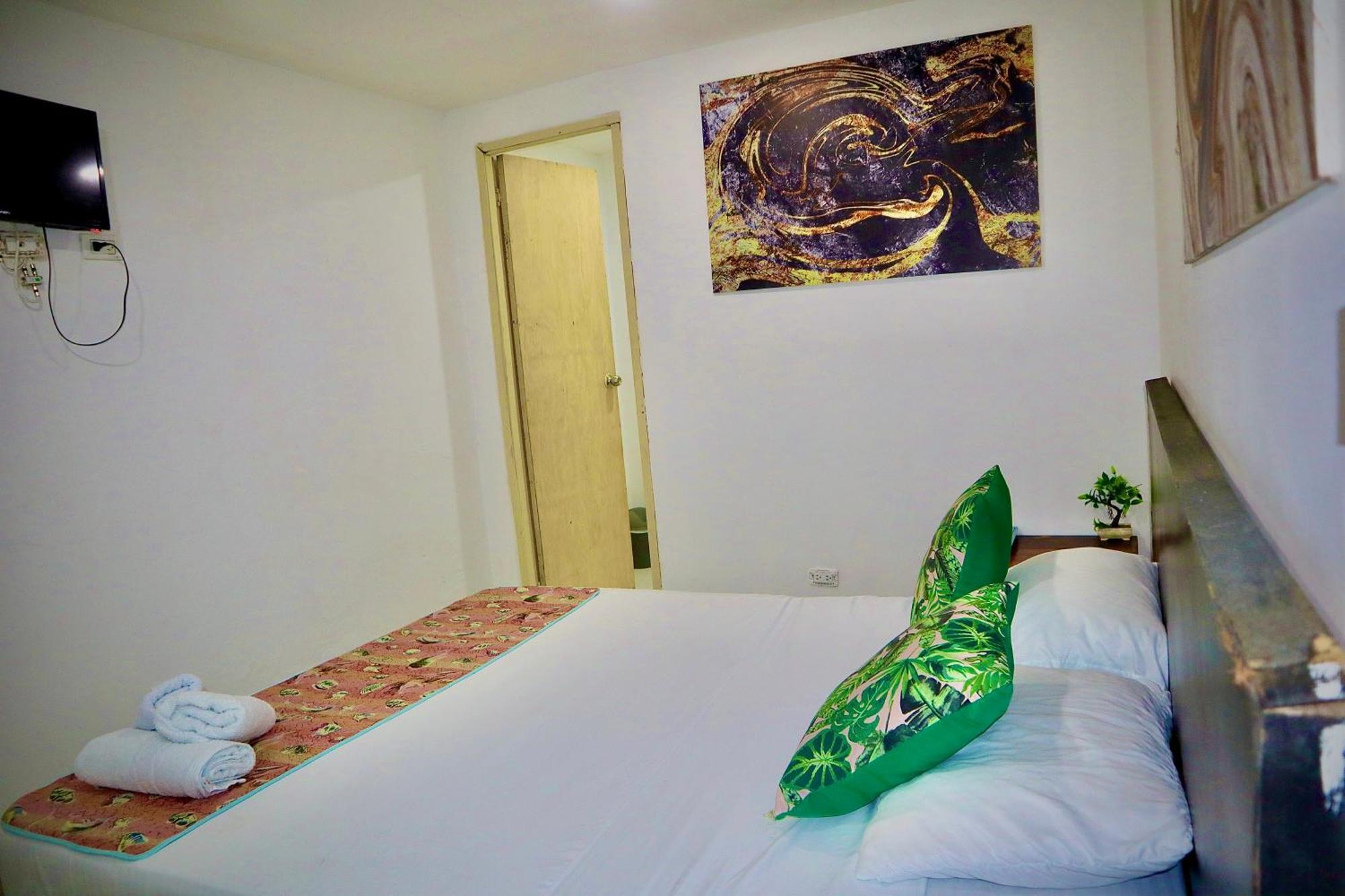 Open Sea Hotel *