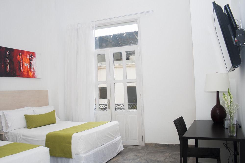 Hotel Balcones De Alheli