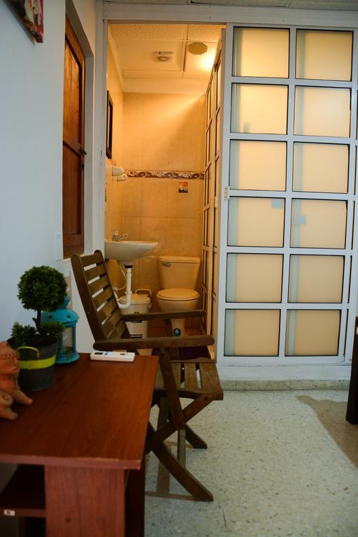 Mystic House Hostal *