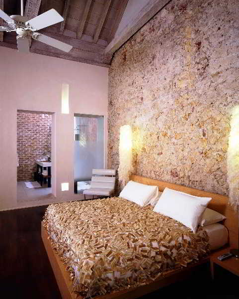 Mansion Hotel