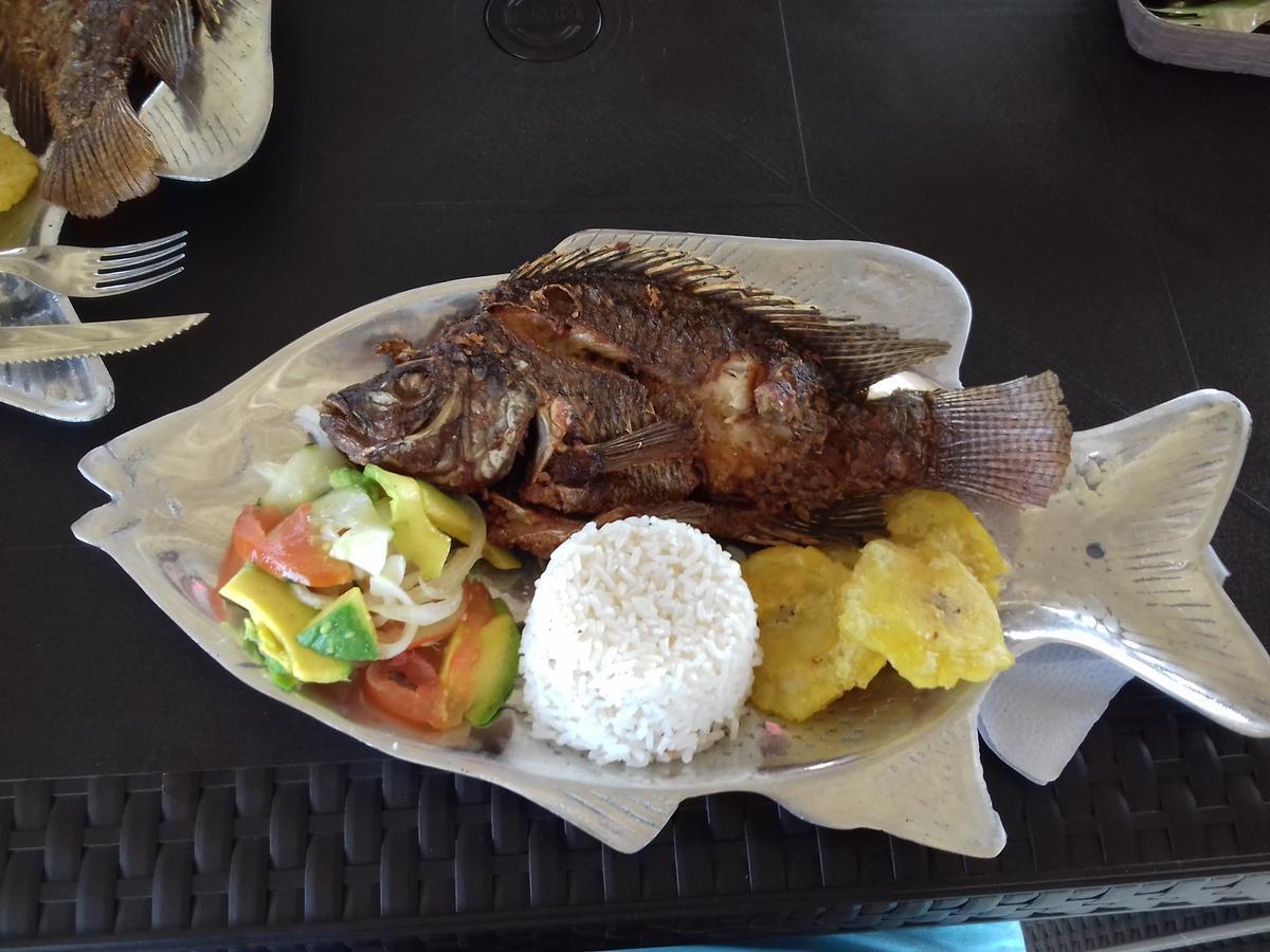 Manzanillo Hotel