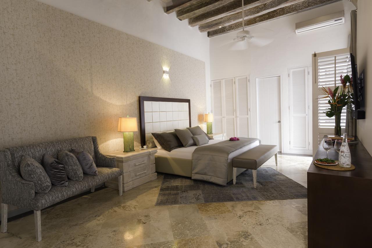 Ofihotel Perla