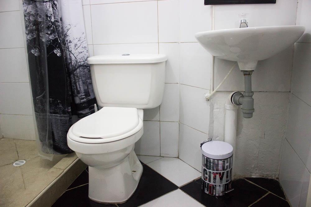 Hostel La Costena *