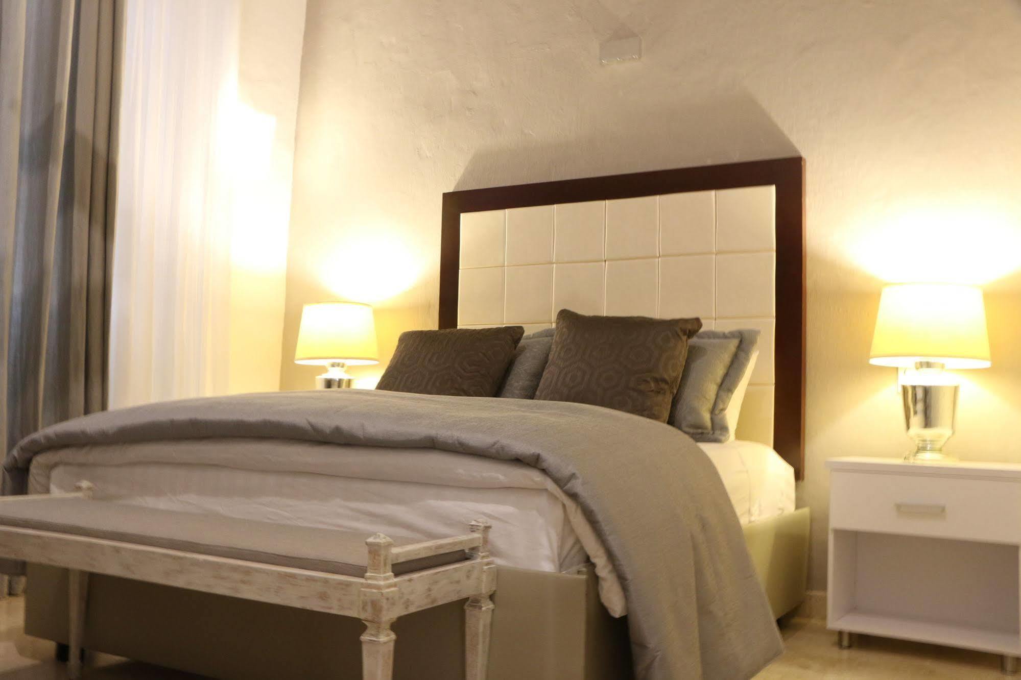 Ofihotel Perla 4*