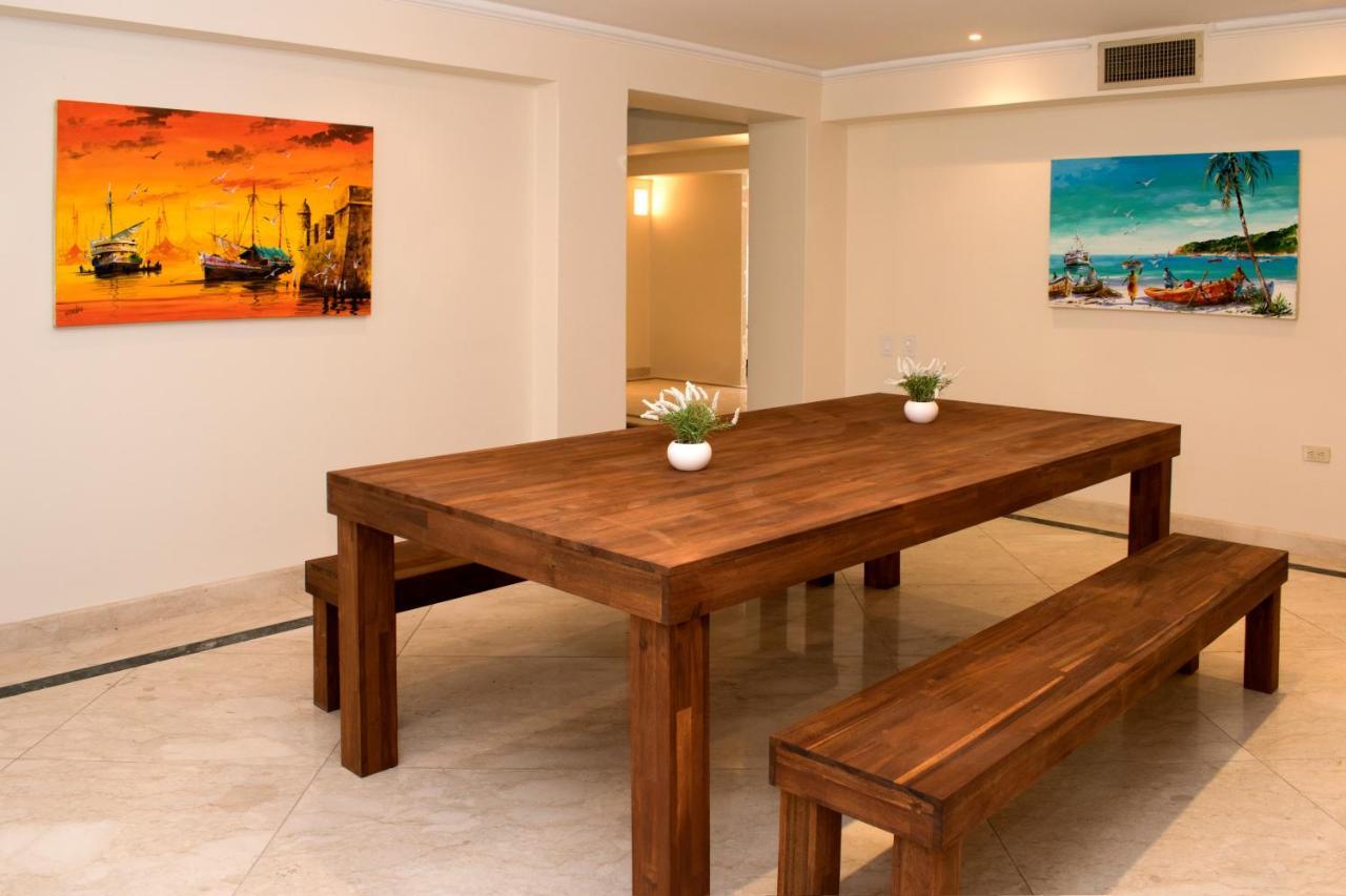 Mega 7 Bedroom Mansion In Bocagrande * Cartagena
