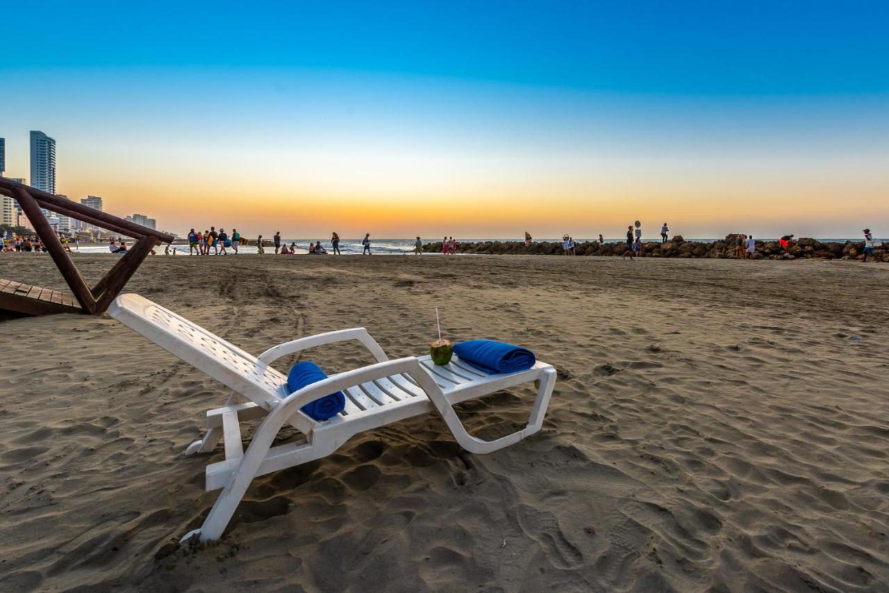 Villa Casa Porto - Luxury 5 Br Beachfront In Bocagrande By Huespedia