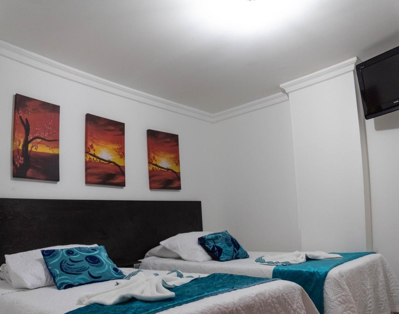 Marie Real Hotel 3*