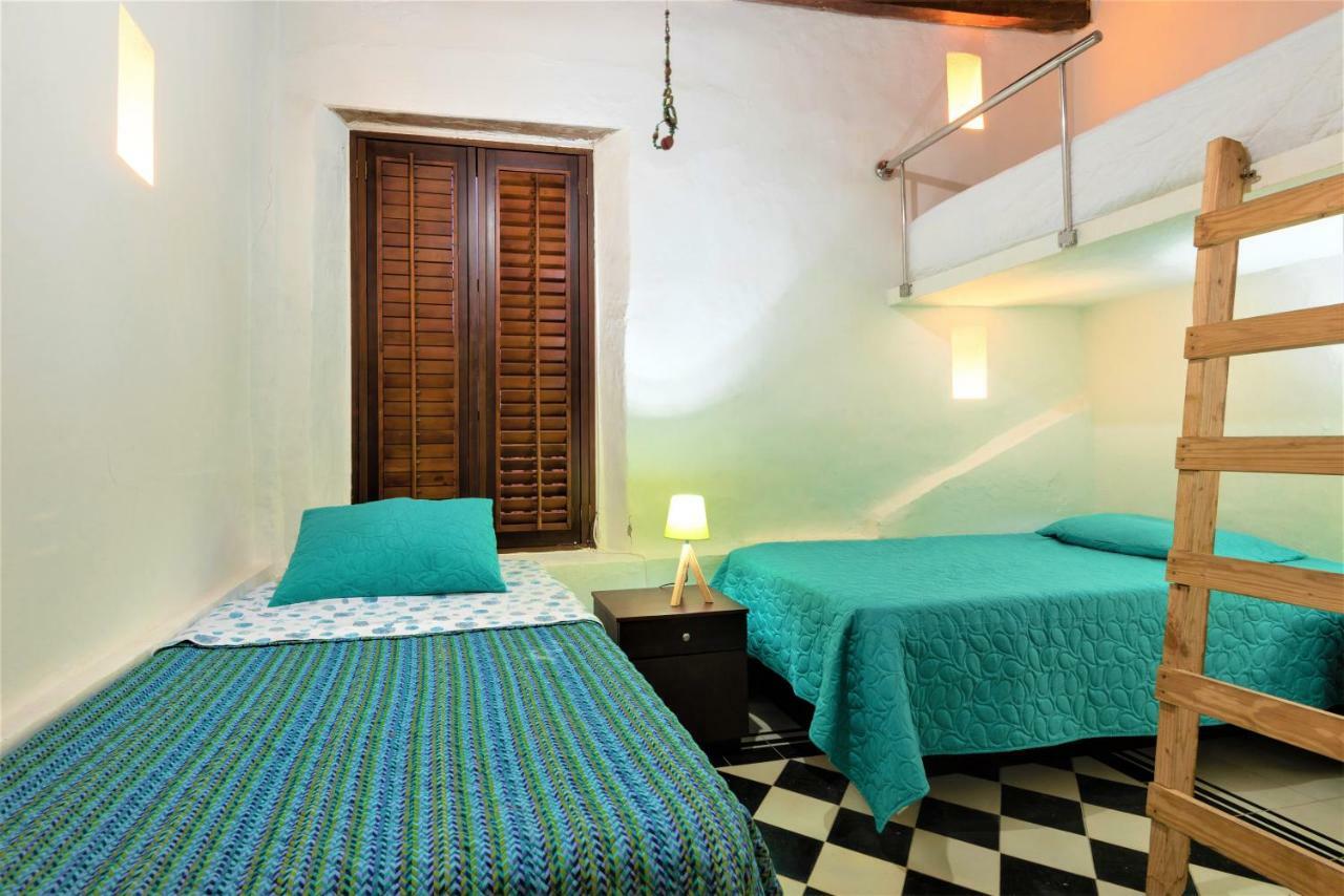 Apartamento Casa San Pedro - Exclusive 3br Colonial In Centro Historico By Huespedia Cartagena