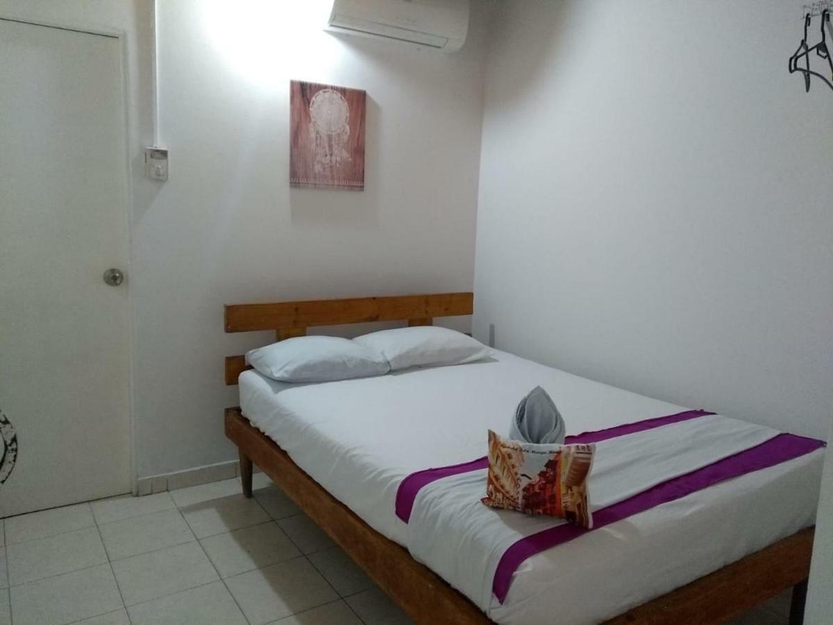 Isla Manga Hotel 3*