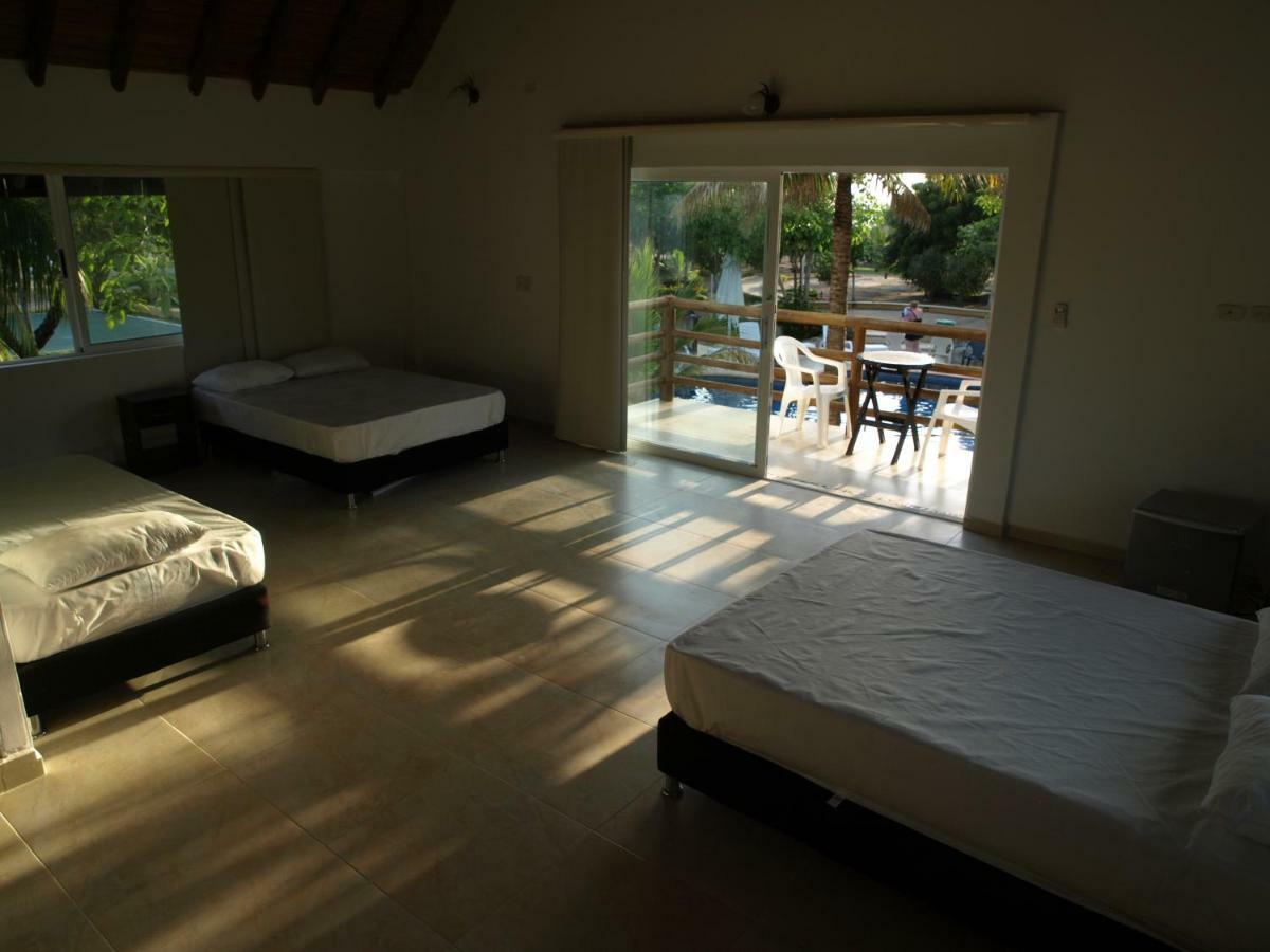 Beach Bungalows Hotel 3*