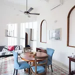 Colonial Apartments With Swimming Pool, Villa Ana Maria