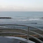 Beautiful Apartment, Whit Sea View