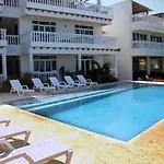 hotel 3 banderas Manzanillo del Mar