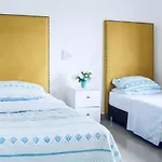 Luxury And Charming! In The Magic City