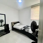 Apartamento En Cartagena Cerca A La Playa