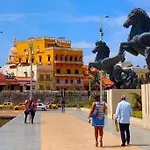 Casa Cerca A El Mar Con Parqueadero