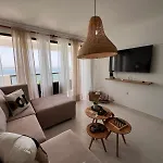Apartamento Vista A El Mar En Cartagena, Laguito