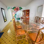 Hostal Familiar Caribbean Blue