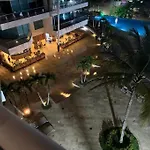 Beachfront Luxury Condo In Cartagena