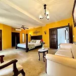 8Aps-4 Luxury House In The Historic Center With Pool Air Conditioning And Wifi