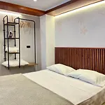 Cozy Studio With Private Terrace Near Old Town