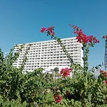 Cartagena Beach Resort 545