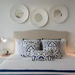 Classy 1 Bedroom Pool, Gym Near Downtown Cartagena By Huespedia