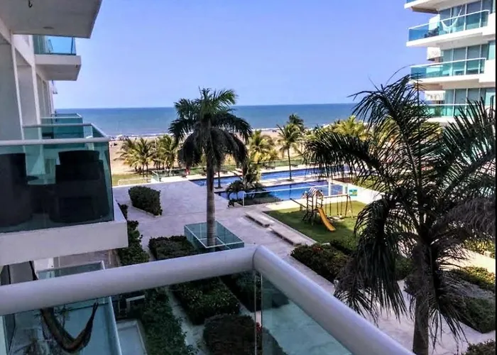 Apartamento con excelente vista al mar Dos alcobas los Morros