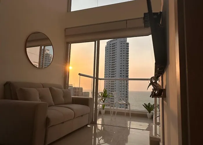Luxury Sea View Duplex In The Heart Of The City