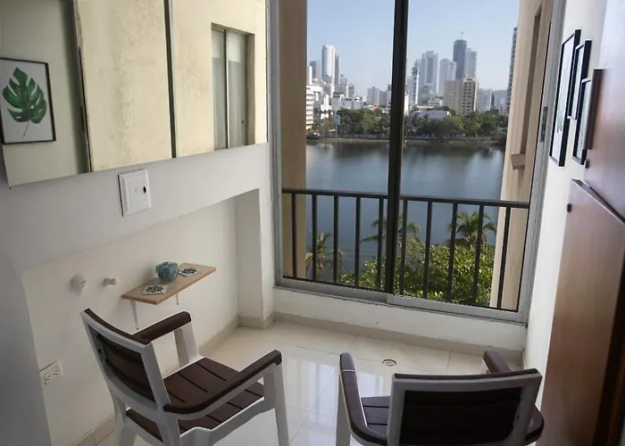 Encantador Apartamento El Laguito Bocagrande