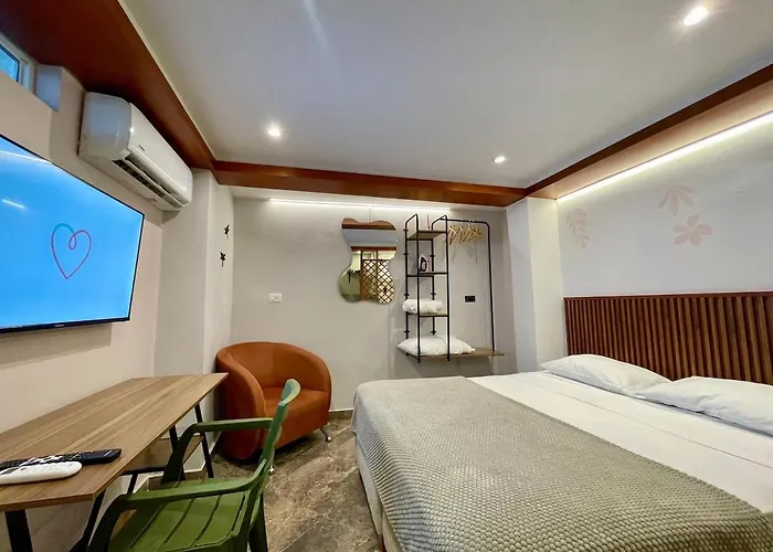 Cozy Studio With Private Terrace Near Old Town