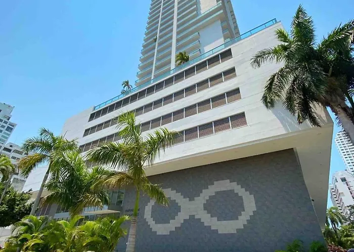Lovely Flat Near The Beach With Private Pool