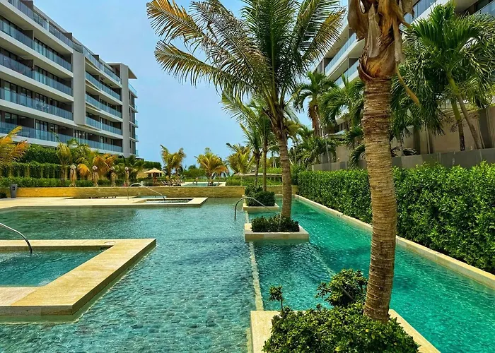 Spectacular Beachfront Apartment