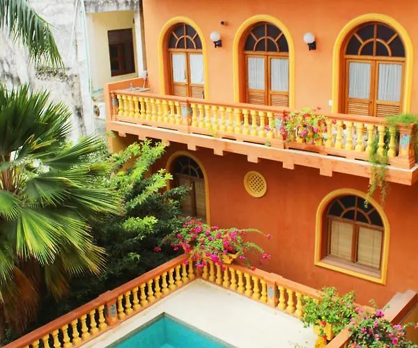 Colonial Apartments With Swimming Pool, Villa Ana Maria