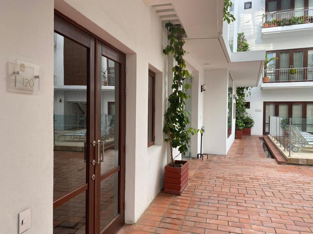 Apartment Virrey Eslava 120 Inside The Walled City, Pool, Jacuzzi & Near The Sea Cartagena