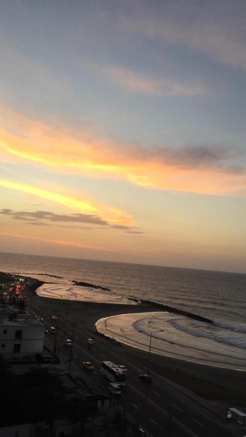 Apto En El Cabrero Con Vista Al Mar Apartamento