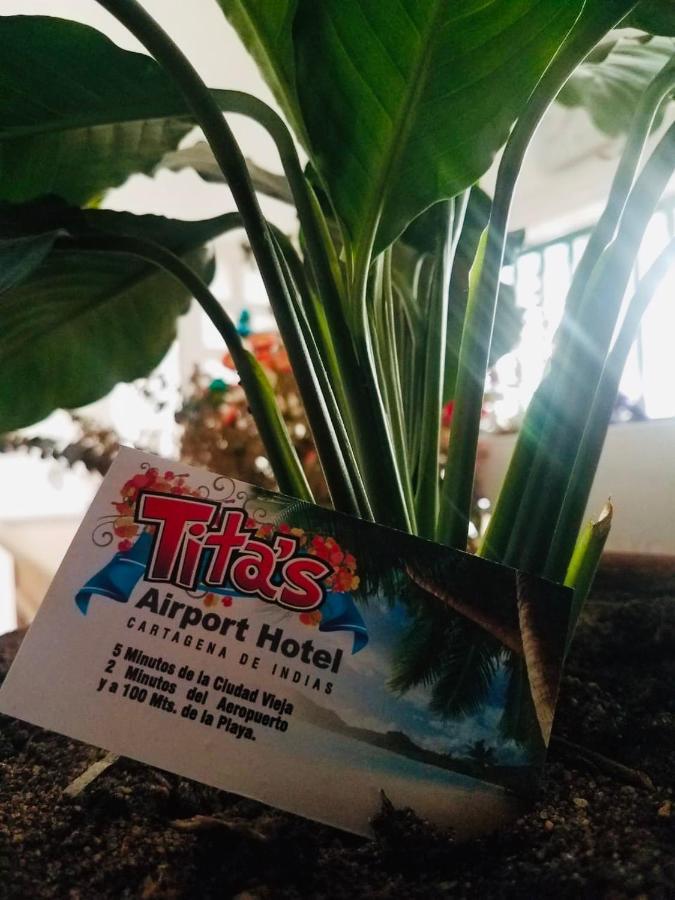Tita's Airport Hotel 4*