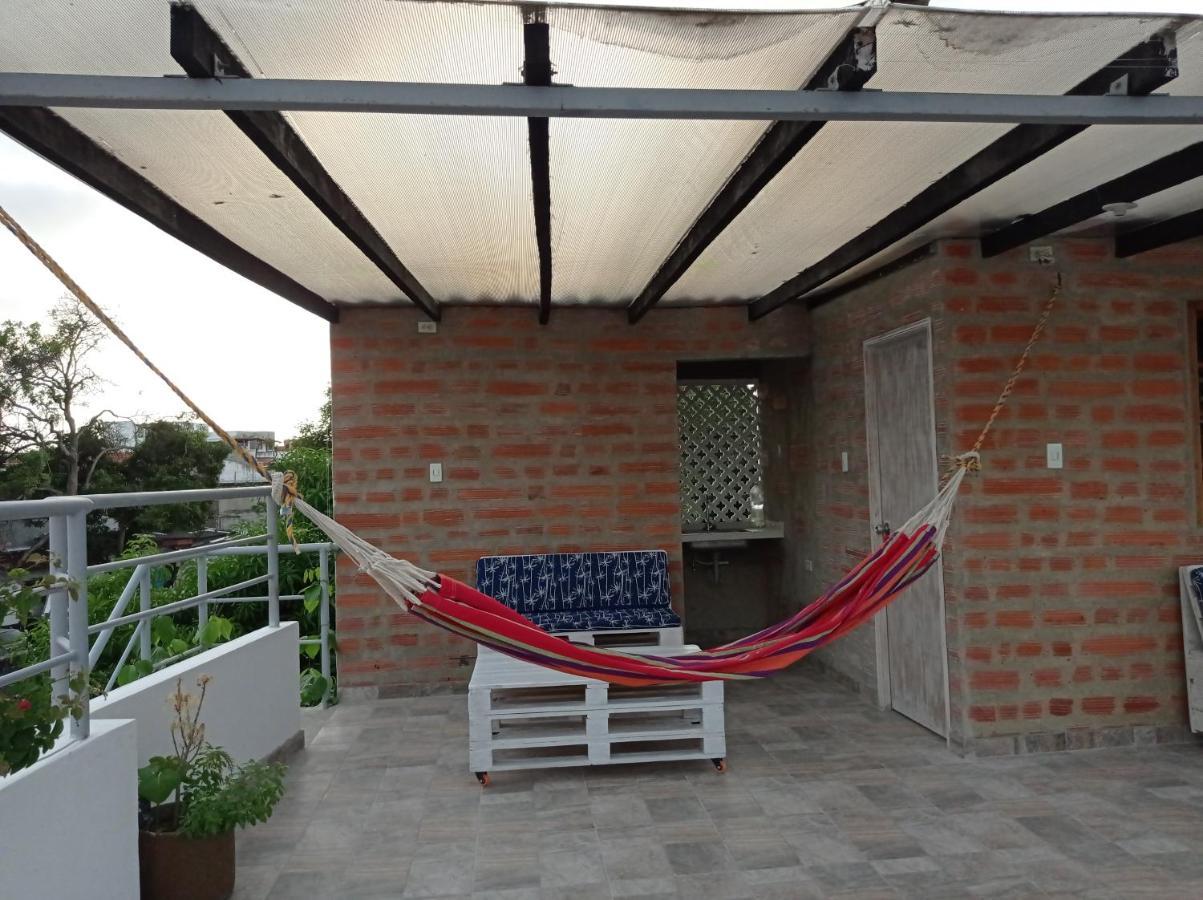 La 10b Hostal *