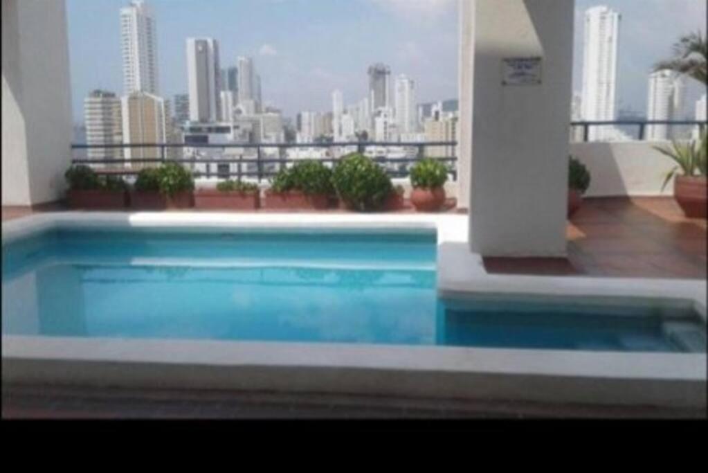 Apartamento Amazing 3br Penthouse, Full Kitchen, Pool, Bar, Dedicated Workspace Cartagena