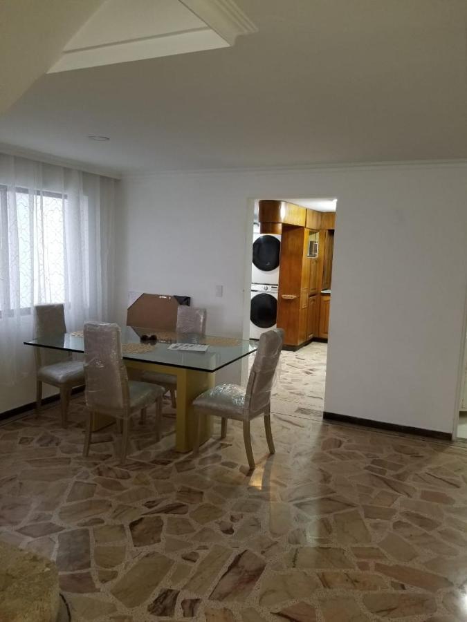 Amazing 3br Penthouse, Full Kitchen, Pool, Bar, Dedicated Workspace * Cartagena