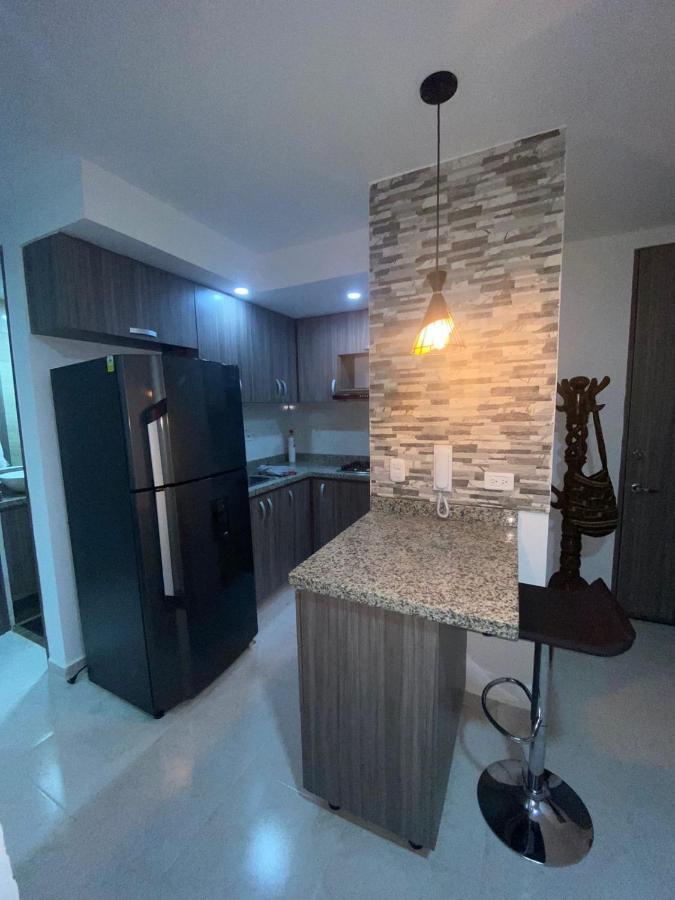 Cómodo Apartamento Amoblado Cerca Al Mar Apartamento *