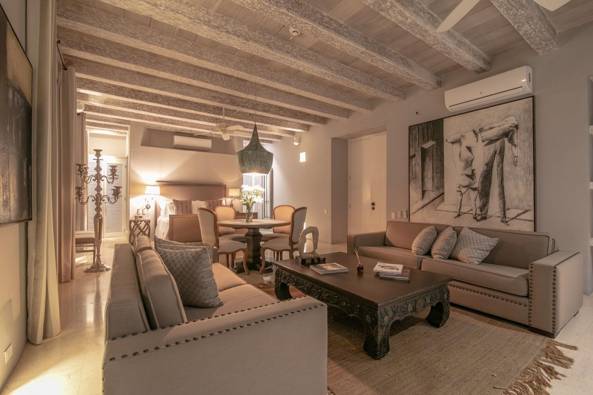 Noi 1860 - Adults Only 3*