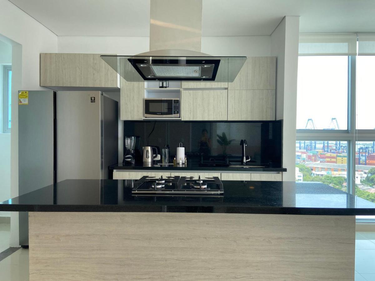 Lovely 2br In Sunny Apartment